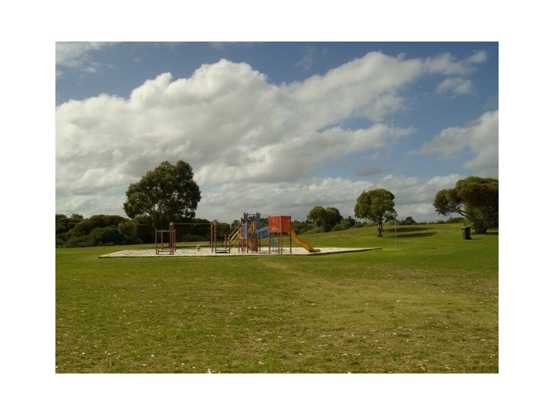 12 Starcap Place, Quinns Rocks WA 6030