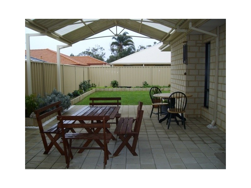 35 Baddesley Way, Canning Vale WA 6155