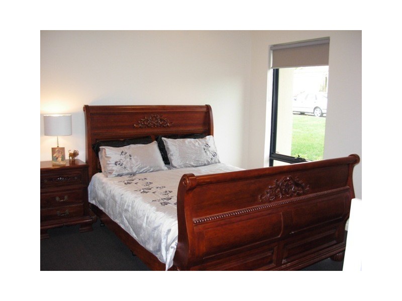 2C Challenger Place, Melville WA 6156