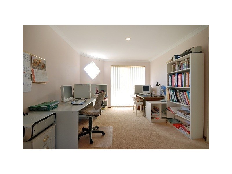 37 Stephenson Gardens, Winthrop WA 6150