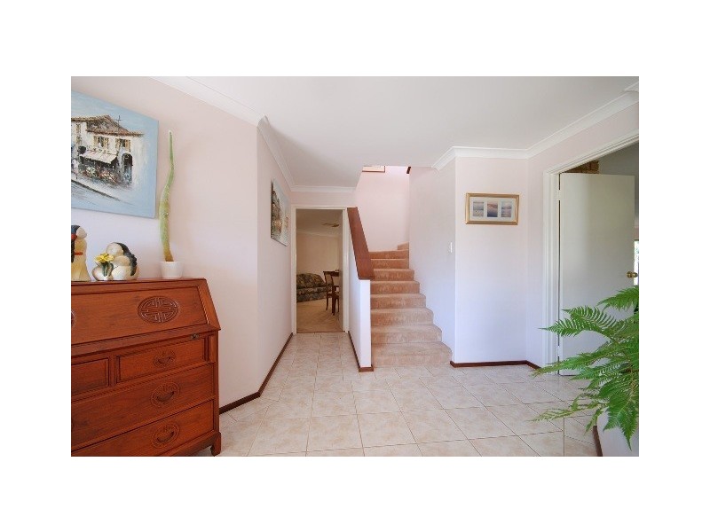 37 Stephenson Gardens, Winthrop WA 6150