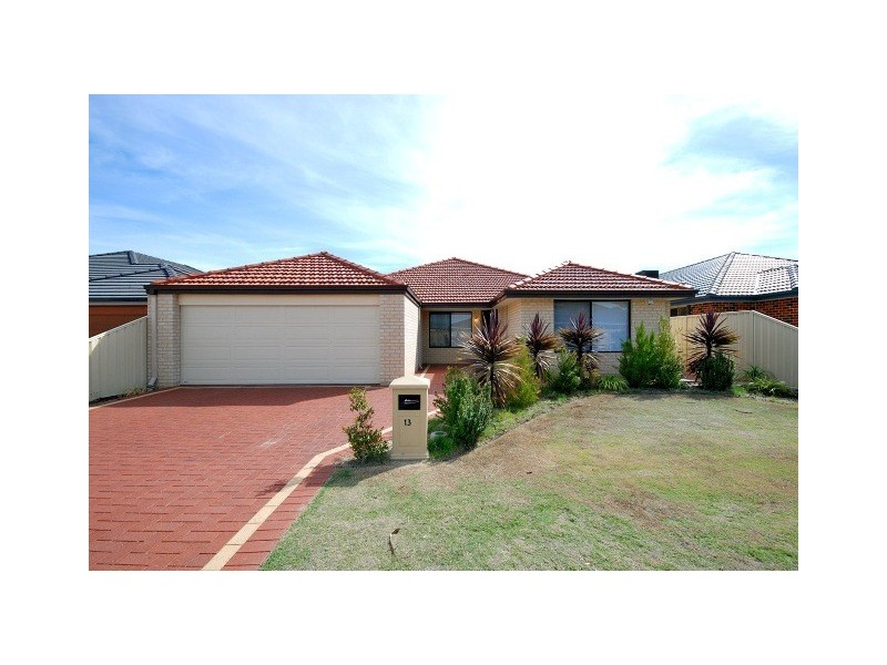 68 Vol/Fol: 2561/834 Dupont Way, Canning Vale WA 6155