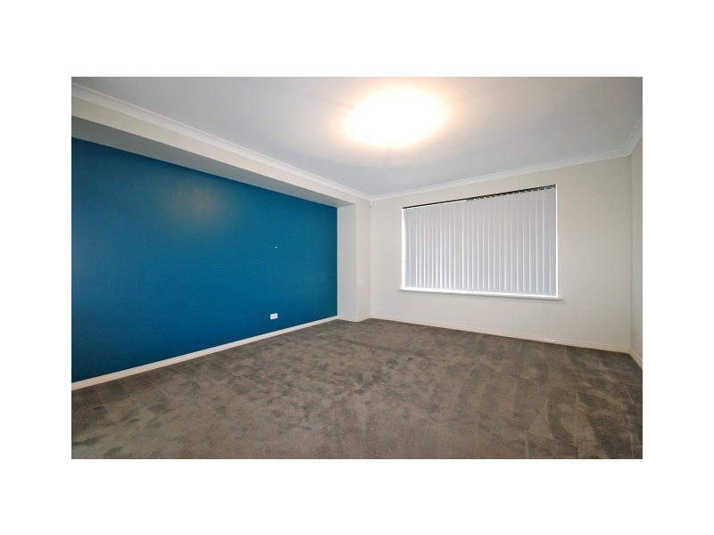 68 Vol/Fol: 2561/834 Dupont Way, Canning Vale WA 6155