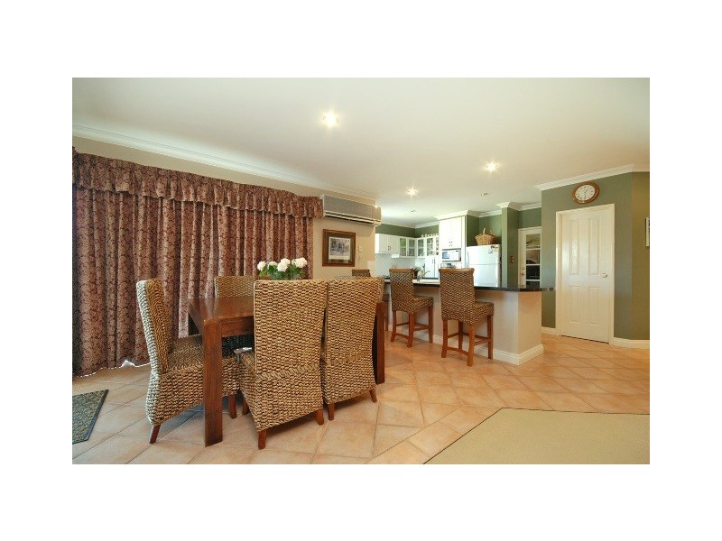 14 Laguna Green, Jandakot WA 6164