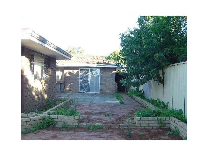 61 South Street, Kardinya WA 6163