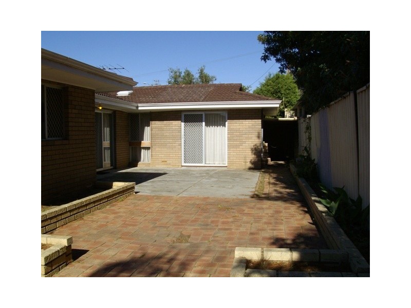 61 South Street, Kardinya WA 6163
