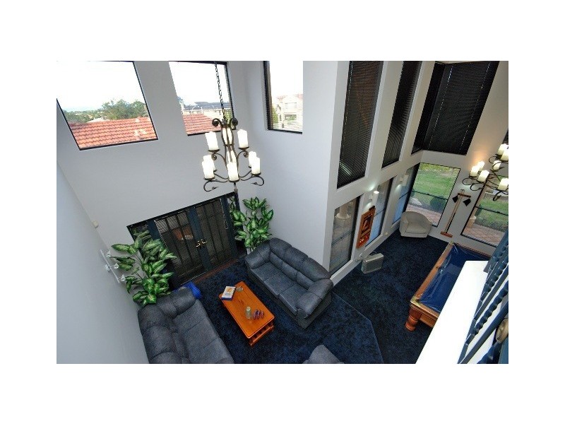 27 Allen-Williams Parade, Winthrop WA 6150