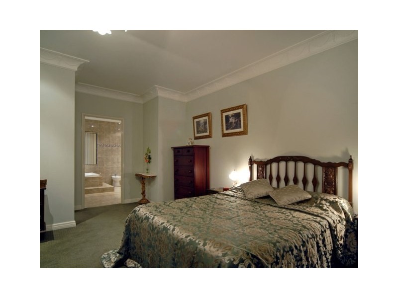 100 View Terrace, Bicton WA 6157