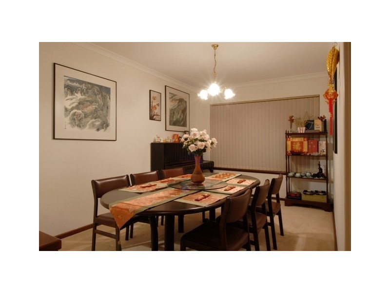 40 Lucraft Gardens, Winthrop WA 6150