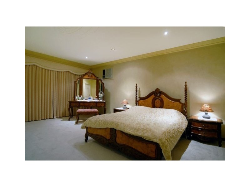 39 Whitfeld Terrace, Winthrop WA 6150