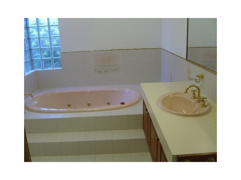 7 Kirwan Way, Winthrop WA 6150