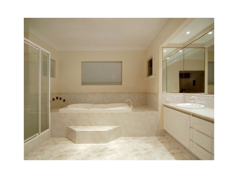 44 Houghton Way, Winthrop WA 6150