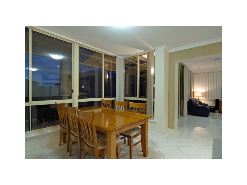 44 Houghton Way, Winthrop WA 6150