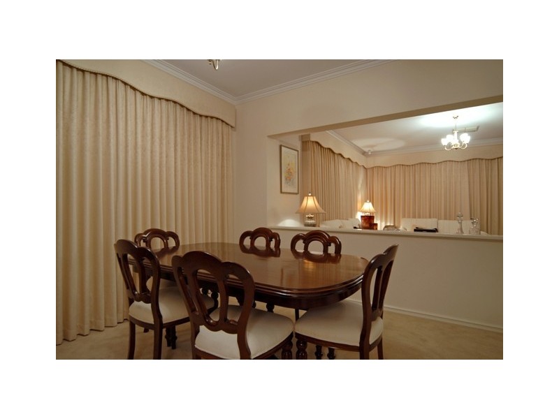 44 Houghton Way, Winthrop WA 6150