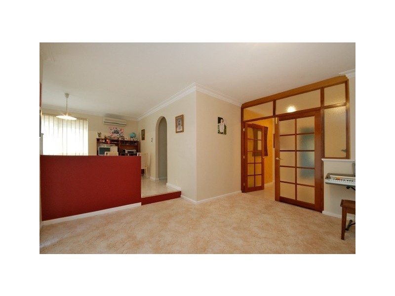 20 Motril Avenue, Coogee WA 6166