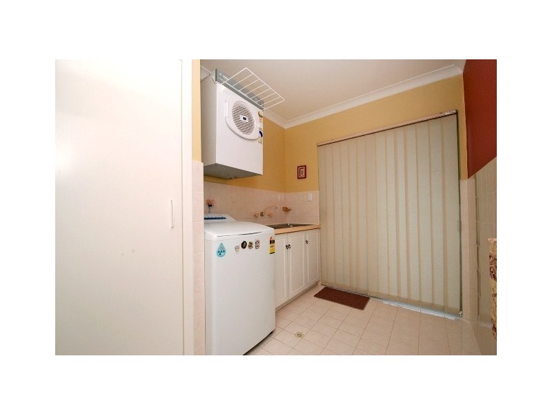 20 Motril Avenue, Coogee WA 6166