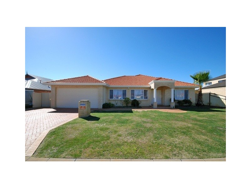17 Thurloe Way, Canning Vale WA 6155