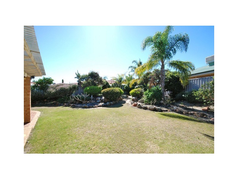 11 Henn Close, Winthrop WA 6150