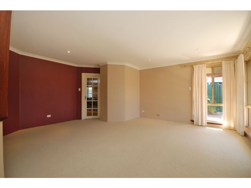 10 Waite Court, Parkwood WA 6147