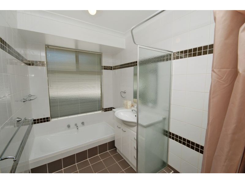 10 Waite Court, Parkwood WA 6147