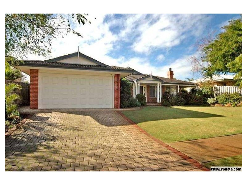 24 Stringfellow Drive, Bull Creek WA 6149