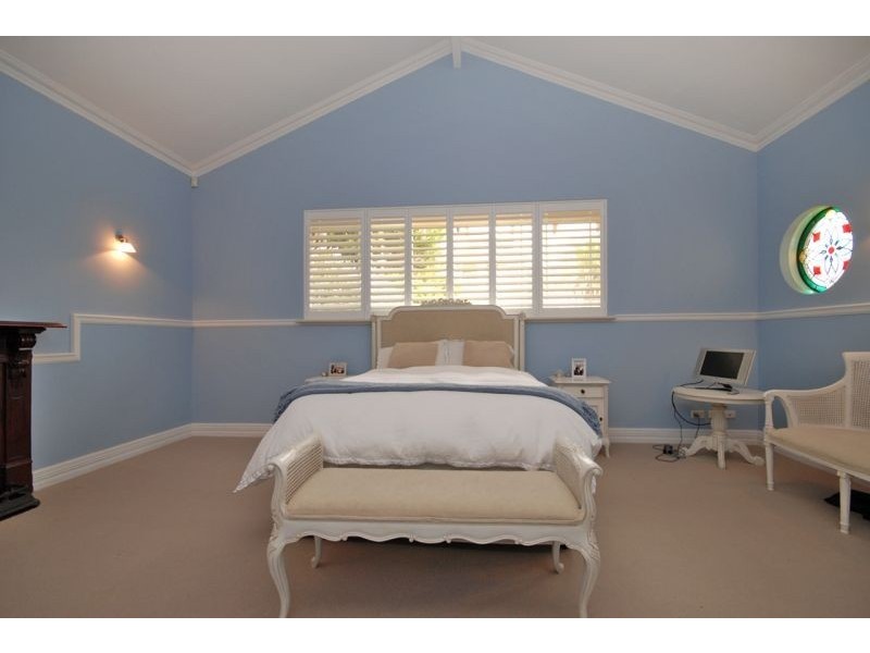29 Whitfeld Terrace, Winthrop WA 6150
