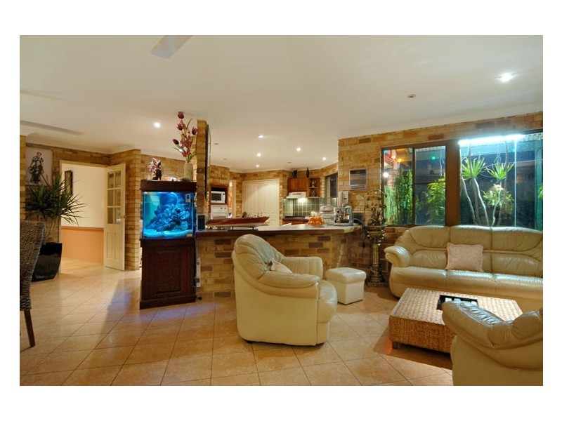 48 Kingsmill Gardens, Winthrop WA 6150