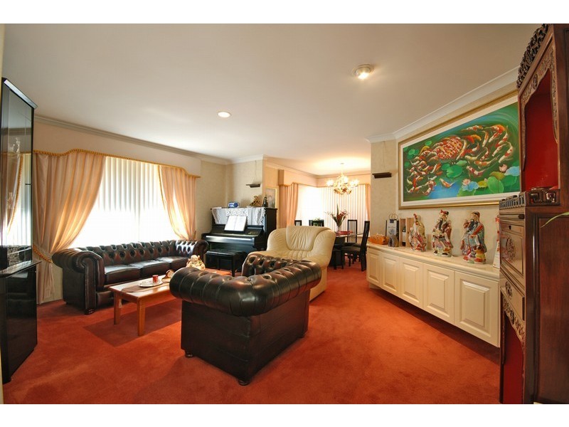 14 Winthrop Drive, Winthrop WA 6150