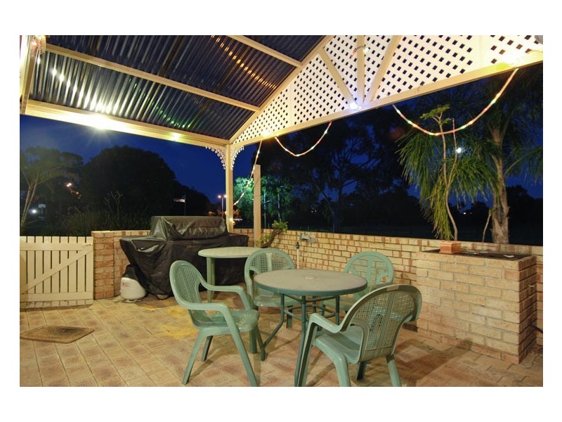 43 Paterson Gardens, Winthrop WA 6150
