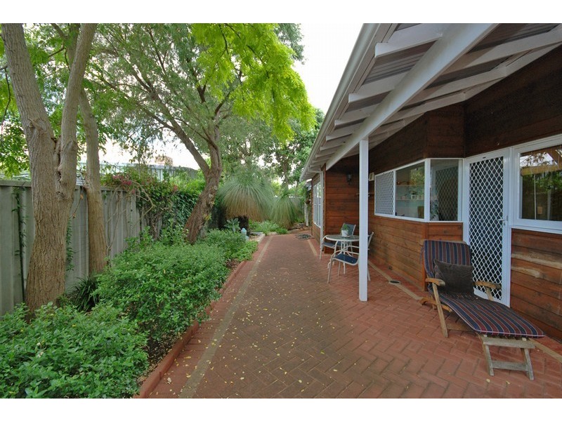80B Waddell Road, Bicton WA 6157