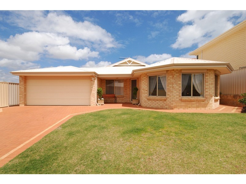 3 Cedron Rise, Coogee WA 6166
