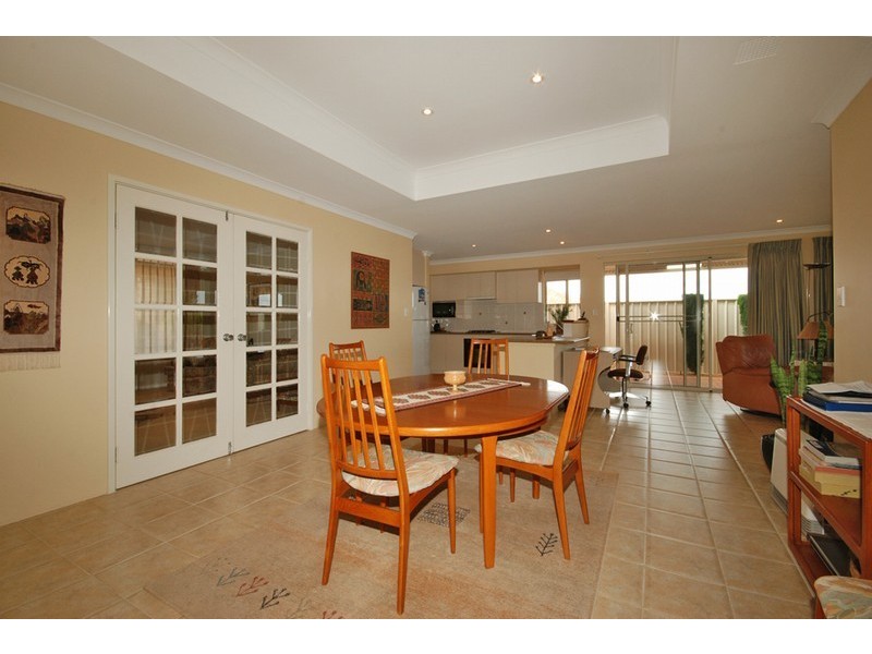 3 Cedron Rise, Coogee WA 6166