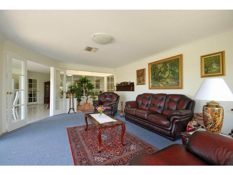6 Parker Place, Winthrop WA 6150