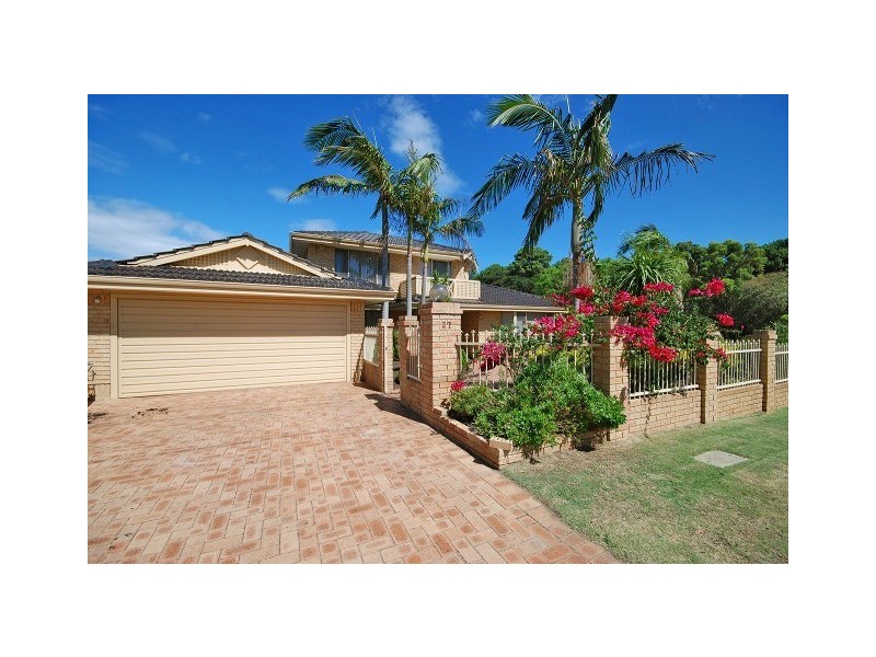 37 Stephenson Gardens, Winthrop WA 6150