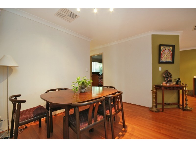16 STEPHENSON GDNS, Winthrop WA 6150