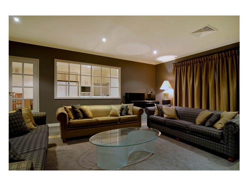 20 Rossiter Way, Winthrop WA 6150