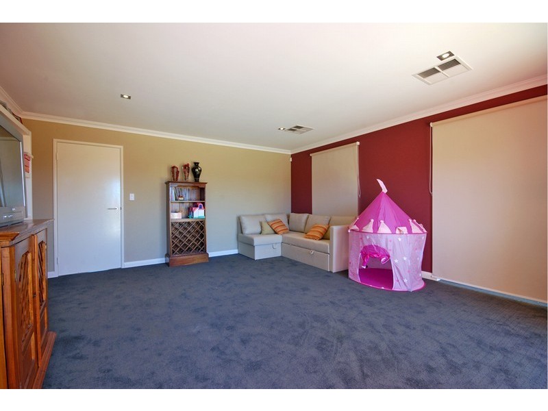 34 Sinagra Way, Yangebup WA 6164