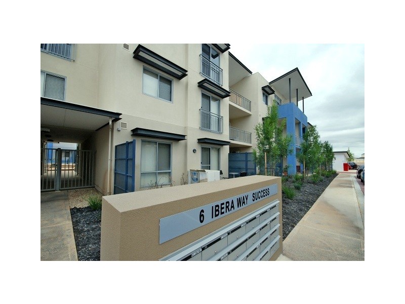 38/6 IBERA WAY, Success WA 6164