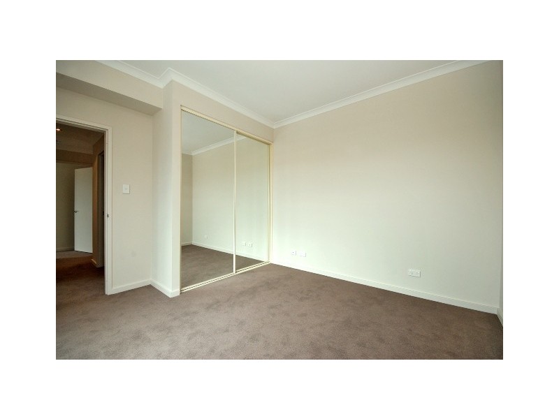 38/6 IBERA WAY, Success WA 6164