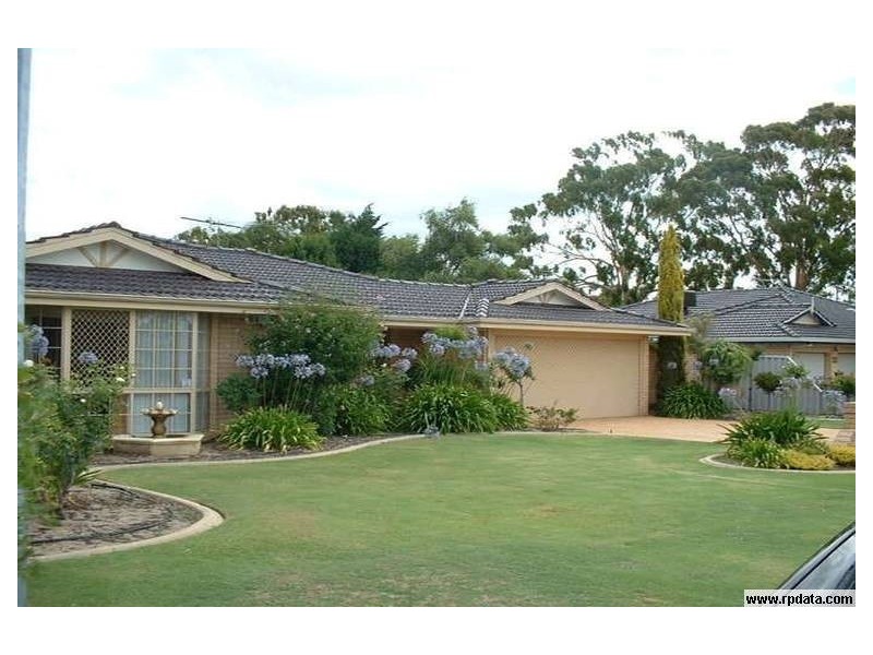 40 Keenan Way, Winthrop WA 6150