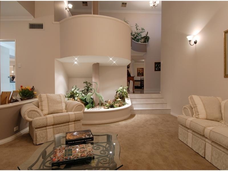 3 Rossiter Way, Winthrop WA 6150
