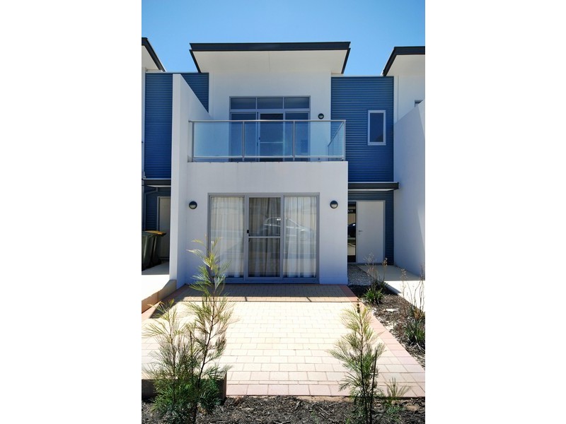 5/11 Pearson Drive, Success WA 6164