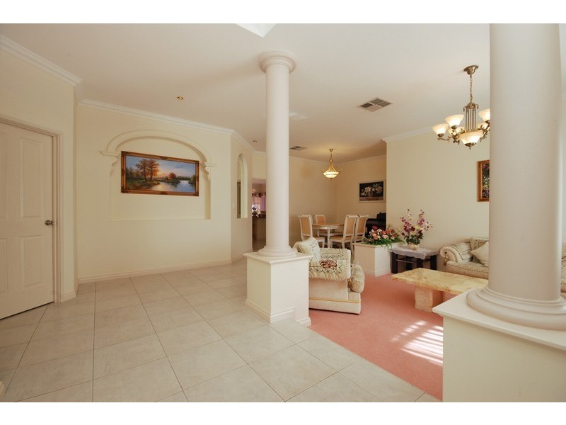 76 Aitken Drive, Winthrop WA 6150