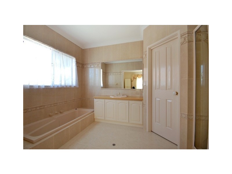 76 Aitken Drive, Winthrop WA 6150