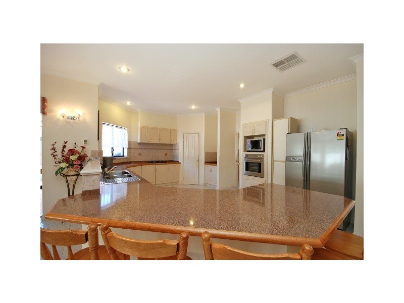 76 Aitken Drive, Winthrop WA 6150