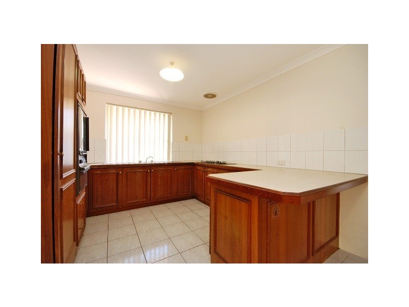 6 Hackett Pass, Winthrop WA 6150