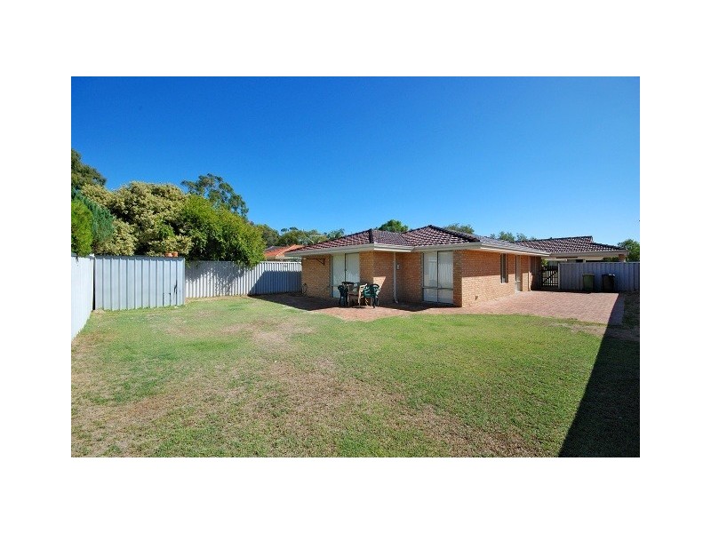 6 Hackett Pass, Winthrop WA 6150