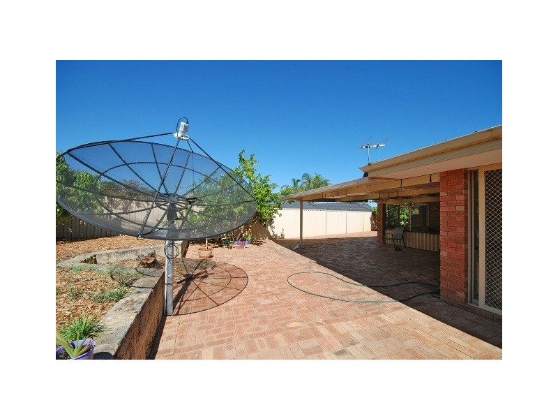 51 Northmore Crescent, Winthrop WA 6150