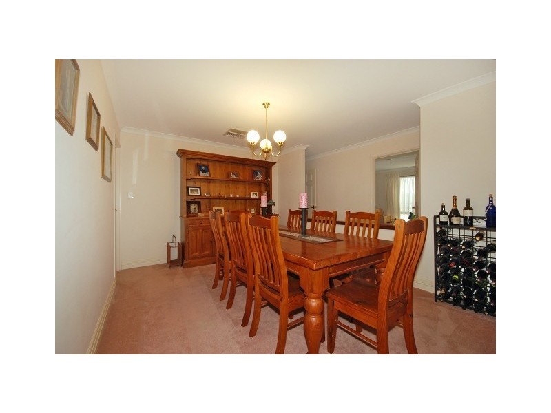 32 Lockett Crest, Winthrop WA 6150