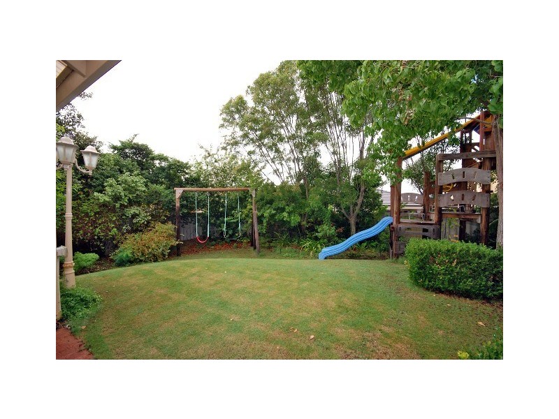 32 Lockett Crest, Winthrop WA 6150